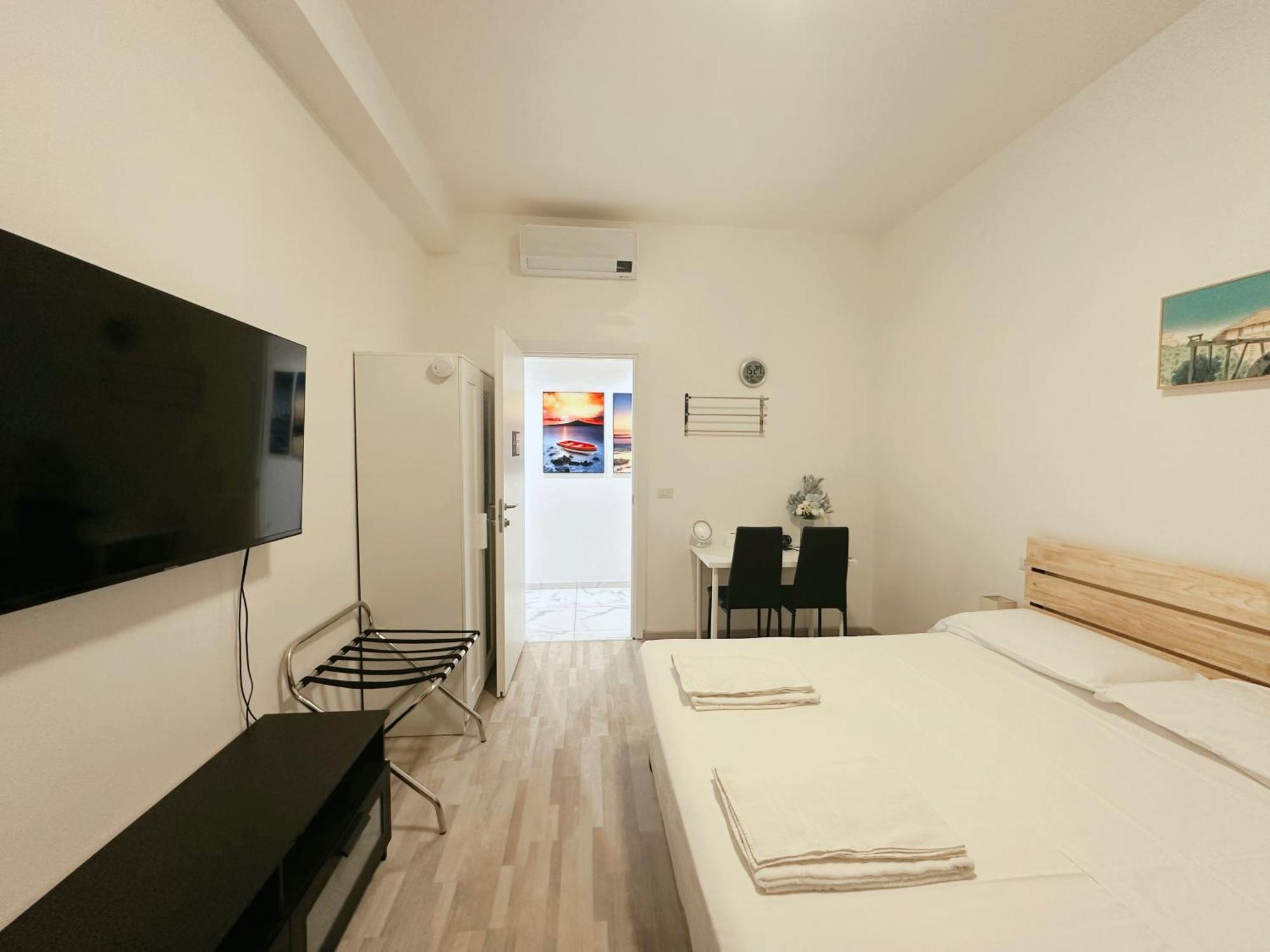 Bed & Breakfast Sakura Milan Room photo